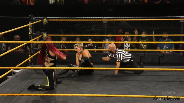 WWE_NXT_NOV__182C_2020_1903.jpg