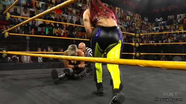 WWE_NXT_NOV__182C_2020_1906.jpg