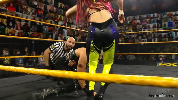 WWE_NXT_NOV__182C_2020_1908.jpg