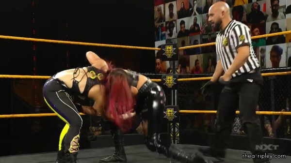 WWE_NXT_NOV__182C_2020_1911.jpg