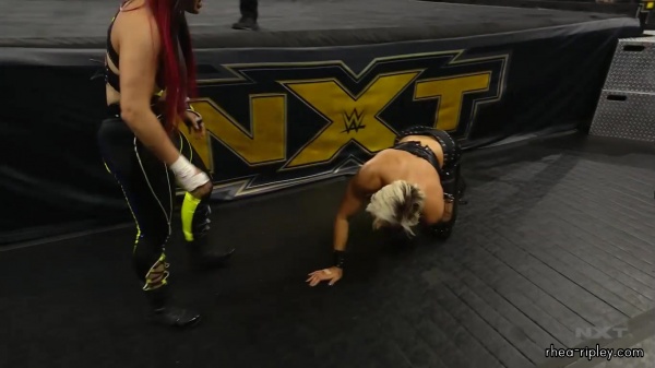 WWE_NXT_NOV__182C_2020_2035.jpg