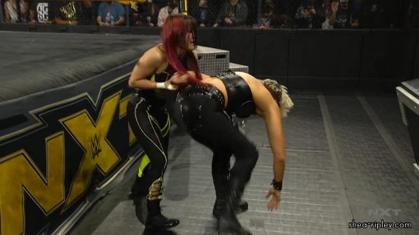 WWE_NXT_NOV__182C_2020_2042.jpg