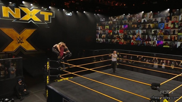 WWE_NXT_NOV__182C_2020_2071.jpg