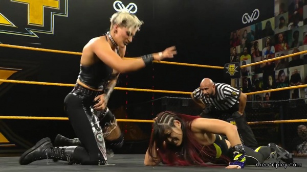 WWE_NXT_NOV__182C_2020_2162.jpg