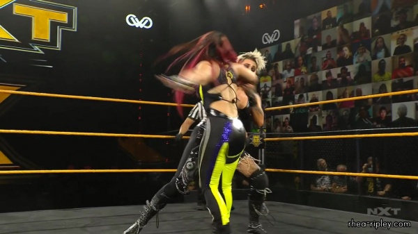 WWE_NXT_NOV__182C_2020_2222.jpg