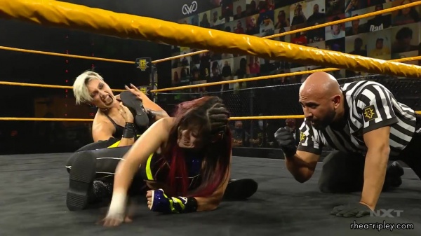 WWE_NXT_NOV__182C_2020_2421.jpg