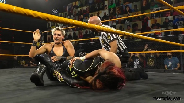 WWE_NXT_NOV__182C_2020_2450.jpg