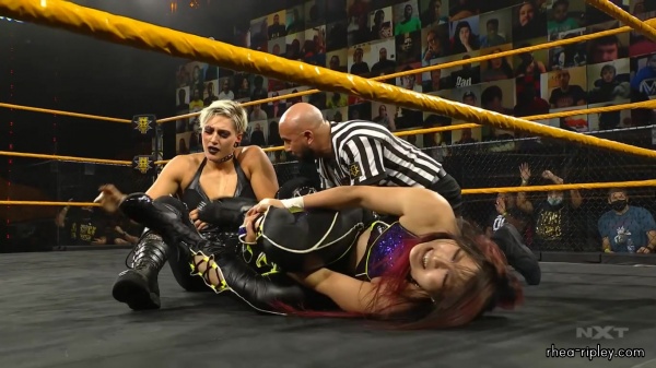 WWE_NXT_NOV__182C_2020_2452.jpg