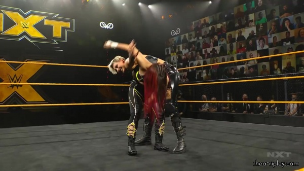 WWE_NXT_NOV__182C_2020_2481.jpg