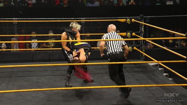 WWE_NXT_NOV__182C_2020_2539.jpg