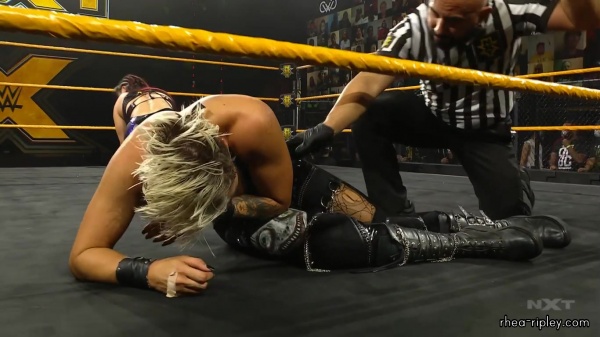 WWE_NXT_NOV__182C_2020_2580.jpg