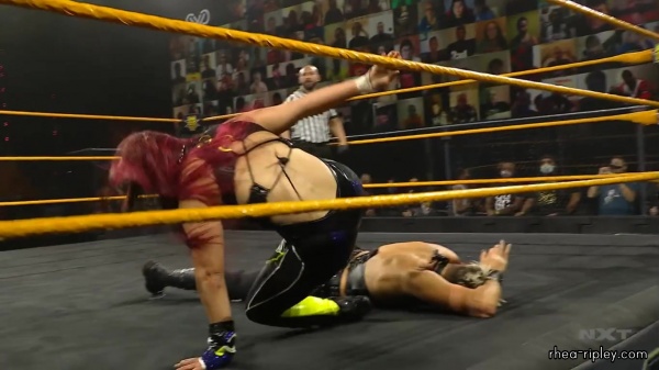 WWE_NXT_NOV__182C_2020_2614.jpg