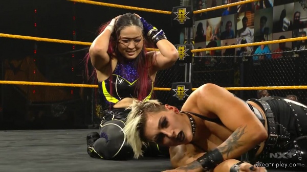 WWE_NXT_NOV__182C_2020_2707.jpg