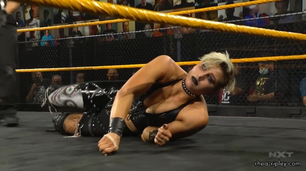 WWE_NXT_NOV__182C_2020_2728.jpg