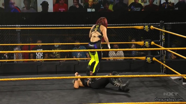 WWE_NXT_NOV__182C_2020_2765.jpg