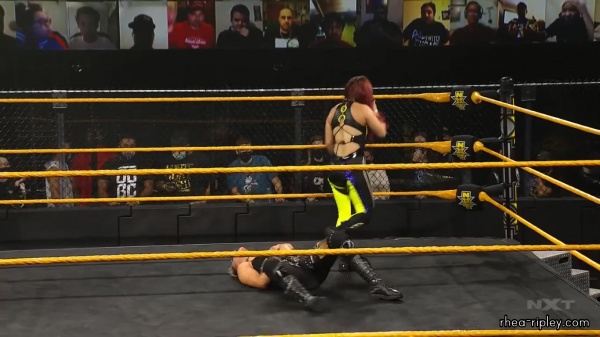 WWE_NXT_NOV__182C_2020_2766.jpg