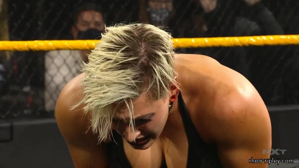 WWE_NXT_NOV__182C_2020_2826.jpg