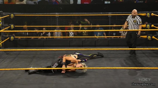 WWE_NXT_NOV__182C_2020_2913.jpg