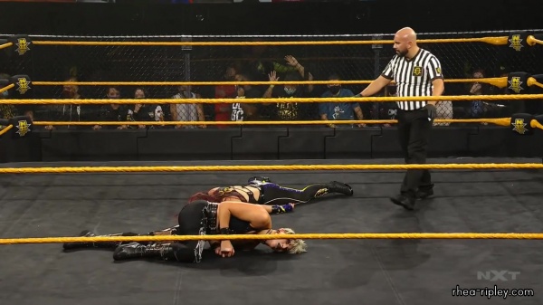 WWE_NXT_NOV__182C_2020_2915.jpg