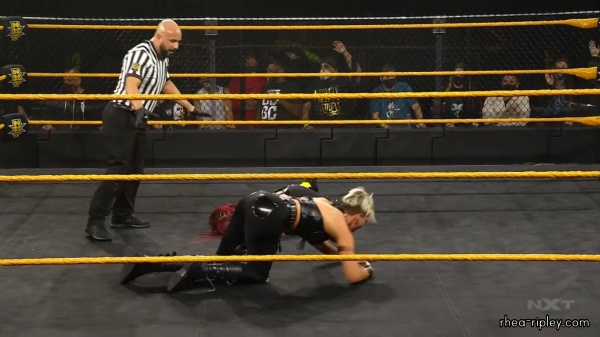 WWE_NXT_NOV__182C_2020_2920.jpg