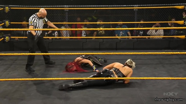 WWE_NXT_NOV__182C_2020_2922.jpg