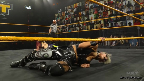 WWE_NXT_NOV__182C_2020_2934.jpg