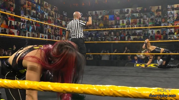 WWE_NXT_NOV__182C_2020_2952.jpg