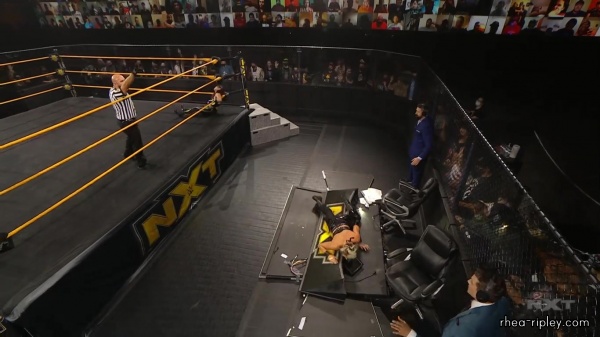 WWE_NXT_NOV__182C_2020_3071.jpg