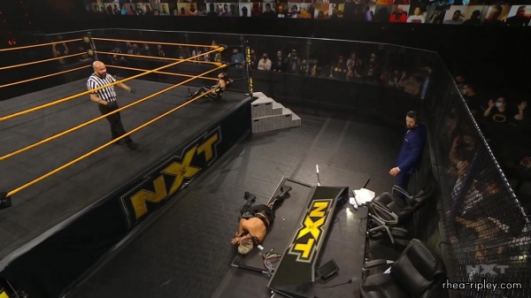 WWE_NXT_NOV__182C_2020_3082.jpg