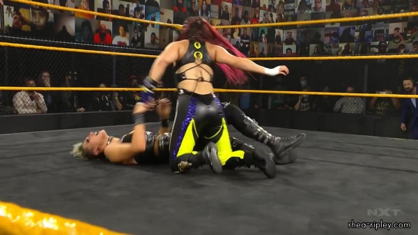 WWE_NXT_NOV__182C_2020_3116.jpg