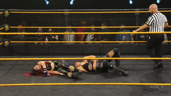 WWE_NXT_NOV__182C_2020_3149.jpg