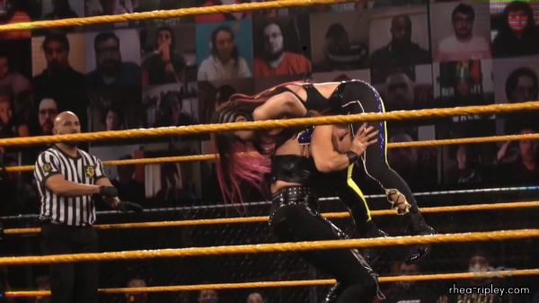 WWE_NXT_NOV__252C_2020_0136.jpg