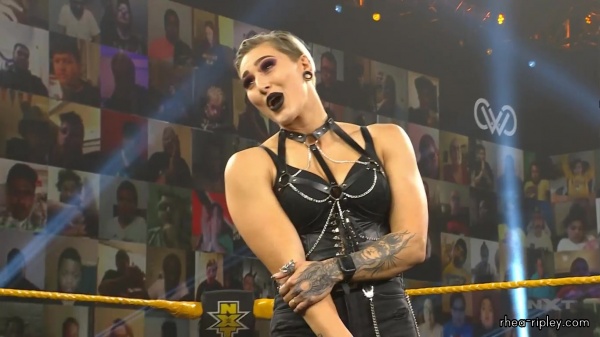 WWE_NXT_NOV__252C_2020_0731.jpg