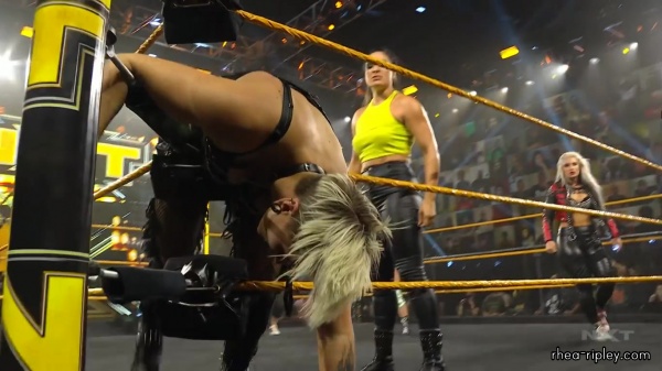 WWE_NXT_NOV__252C_2020_1012.jpg