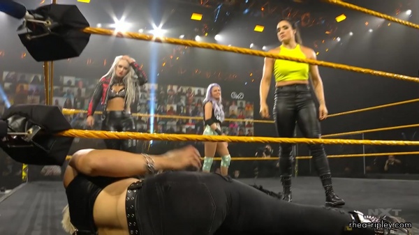 WWE_NXT_NOV__252C_2020_1034.jpg