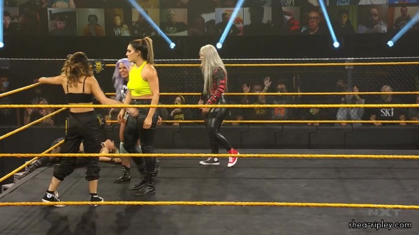 WWE_NXT_NOV__252C_2020_1045.jpg