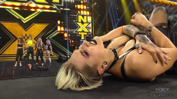 WWE_NXT_NOV__252C_2020_1130.jpg