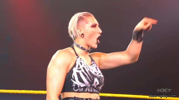 WWE_NXT_OCT__072C_2020_0667.jpg