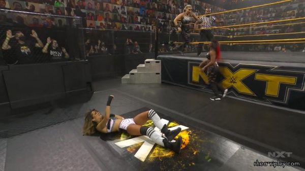 WWE_NXT_OCT__072C_2020_1140.jpg