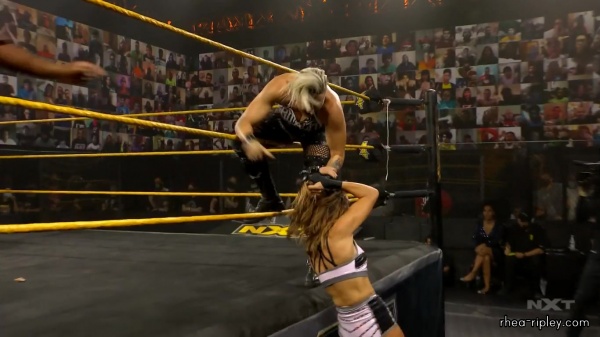 WWE_NXT_OCT__072C_2020_1217.jpg