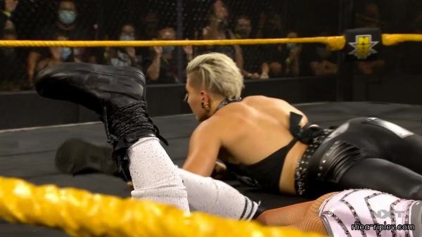 WWE_NXT_OCT__072C_2020_1524.jpg