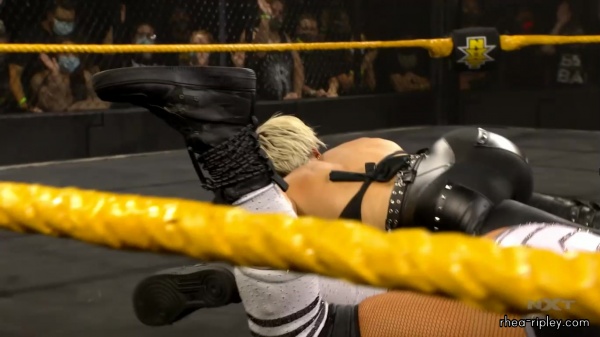 WWE_NXT_OCT__072C_2020_1525.jpg