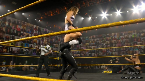 WWE_NXT_OCT__072C_2020_1833.jpg