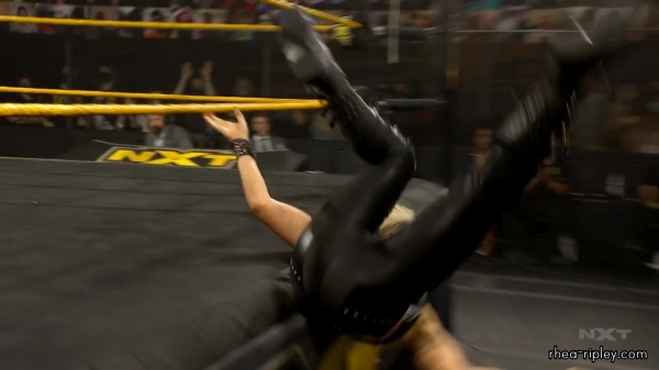 WWE_NXT_OCT__072C_2020_2044.jpg