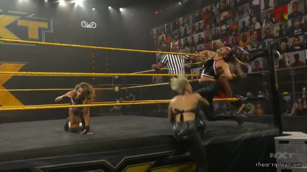 WWE_NXT_OCT__072C_2020_2106.jpg