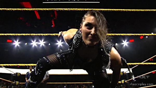 WWE_NXT_OCT__212C_2020_074.jpg