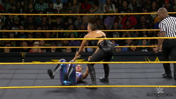 WWE_NXT_OCT__232C_2019_0520.jpg