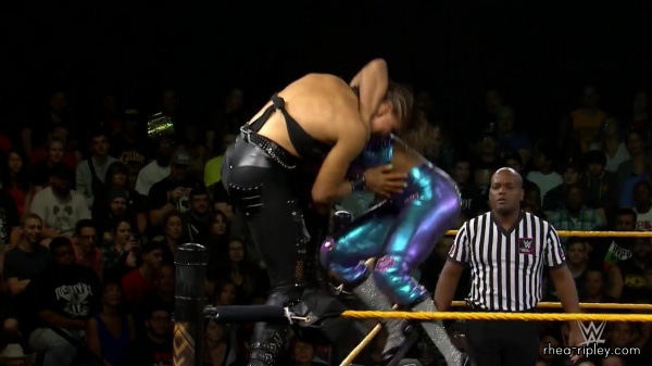 WWE_NXT_OCT__232C_2019_0898.jpg