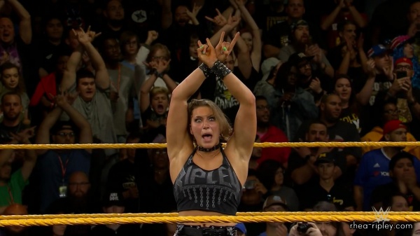 WWE_NXT_OCT__232C_2019_1828.jpg