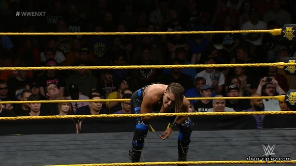 WWE_NXT_SEP__112C_2019_1271.jpg